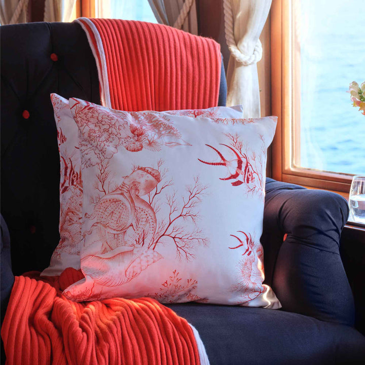 Cashmere Throw with Contrast Trim - Red