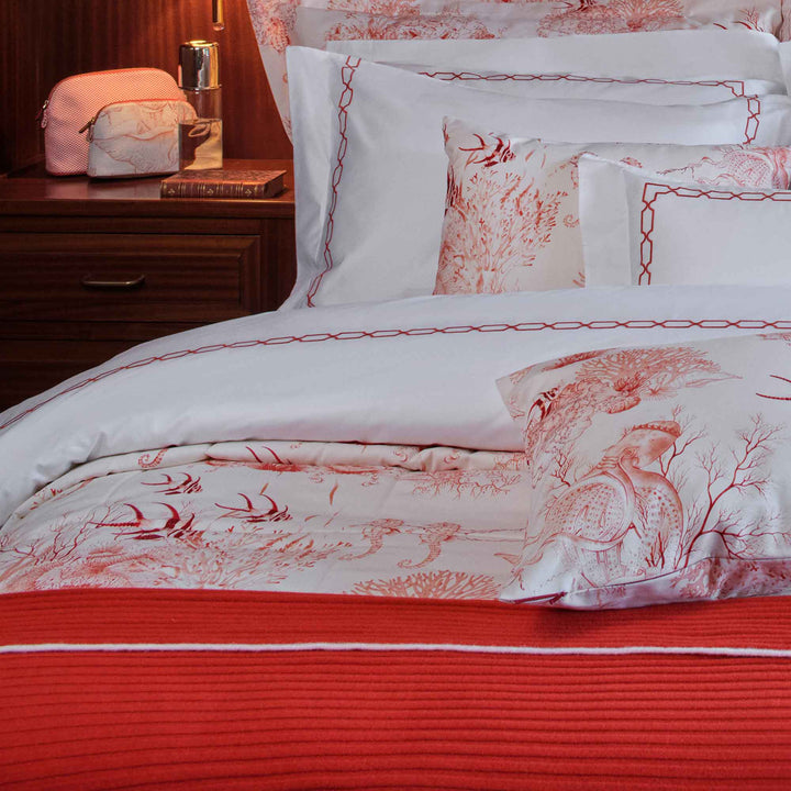 Cashmere Throw with Contrast Trim - Red