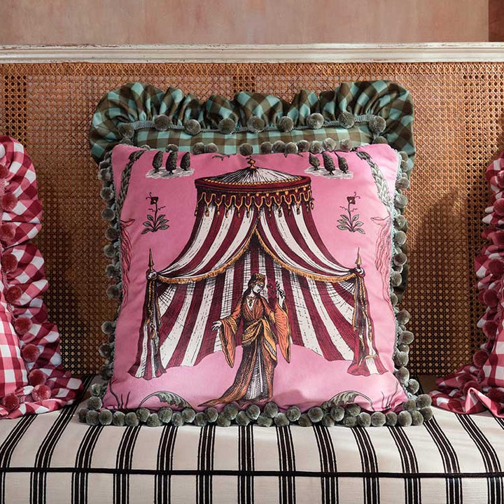 Seferî Velvet Decorative Cushion - Pink