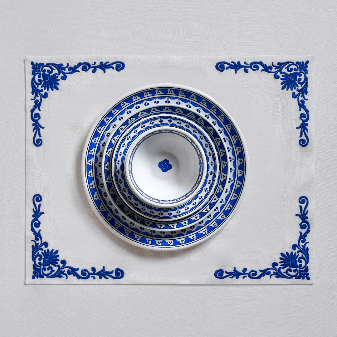 İznik Çini Çiçek Nakış İşlemeli Amerikan Servis - Lacivert